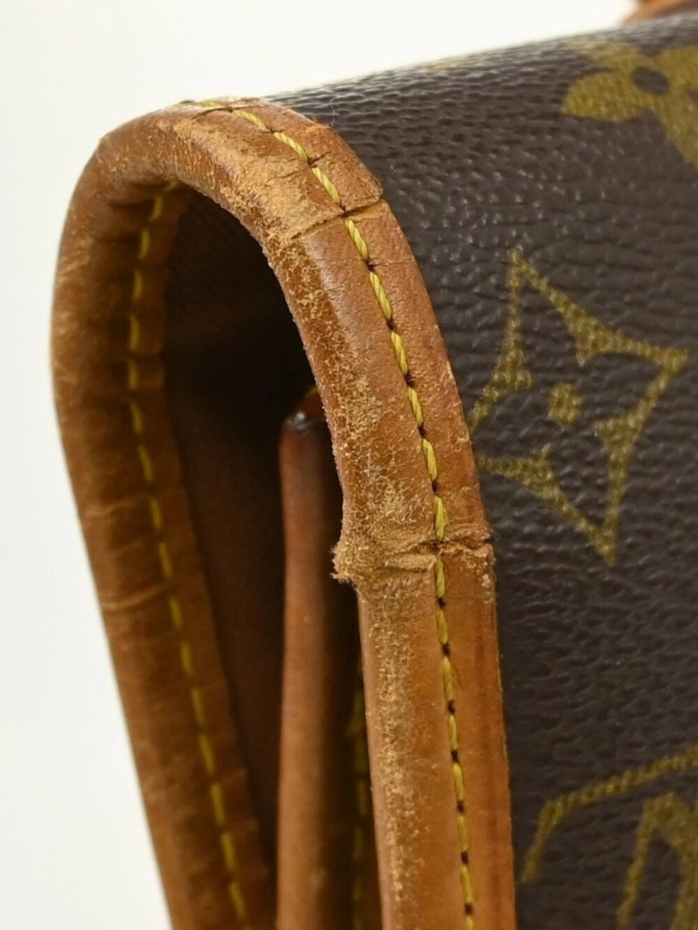 LOUIS VUITTON BEVERLY 41 BUSINESS HANDBAG MONOGRAM - Picture 13 of 16